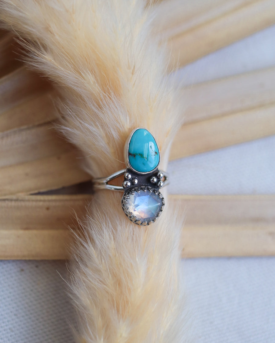 Size 7 • Turquoise + Moonstone ring